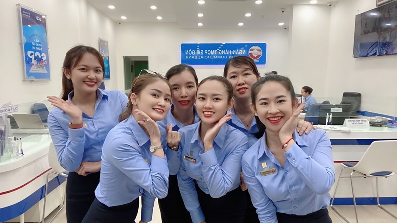 thiết kế đồng phục công sở đẹp